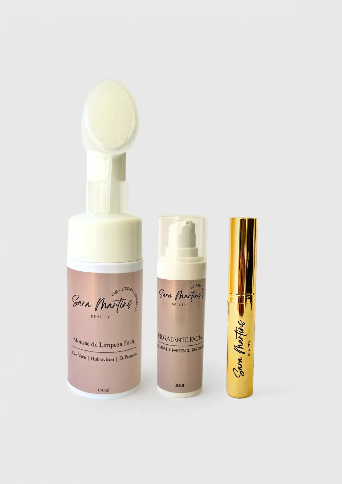 Kit skincare básica e bem feita com mousse facial, hitratante e sérum fortalecedor de sobrancelhas